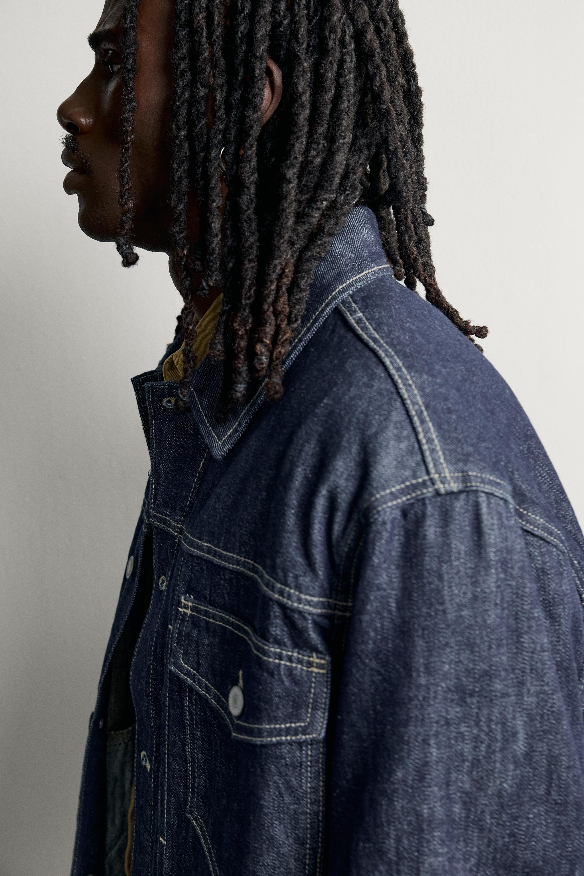 OVERSIZED FIT DENIM JACKET
